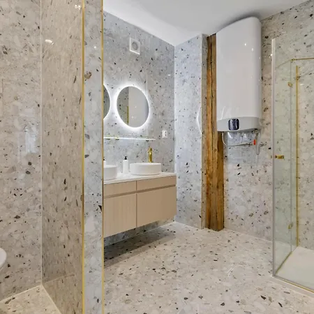 Lam Mockingbird - Terrace - Ac Apartament Bratislava