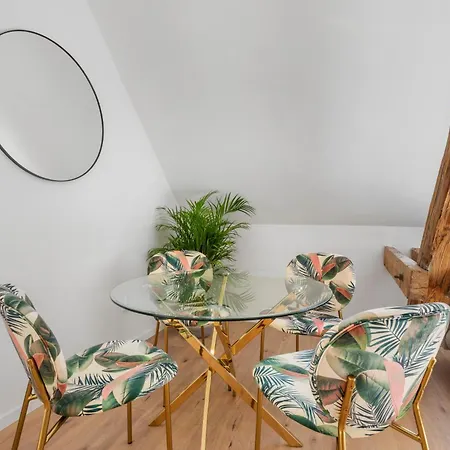 Lam Mockingbird - Terrace - Ac Bratislava