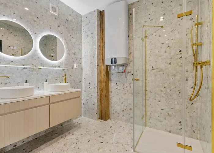 Lam Mockingbird - Terrace - Ac