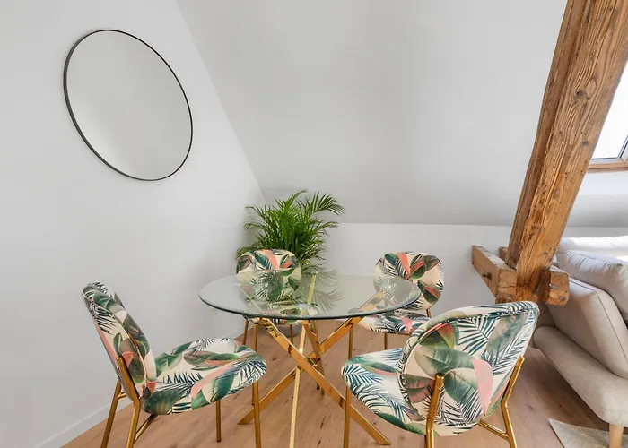 Lam Mockingbird - Terrace - Ac براتسيلافا